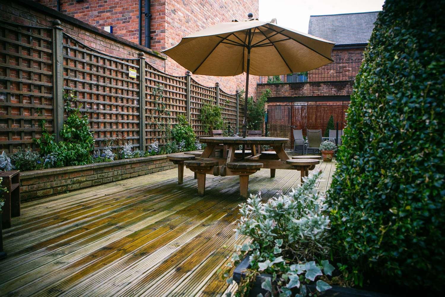 The Townhouse Chester Exterior photo